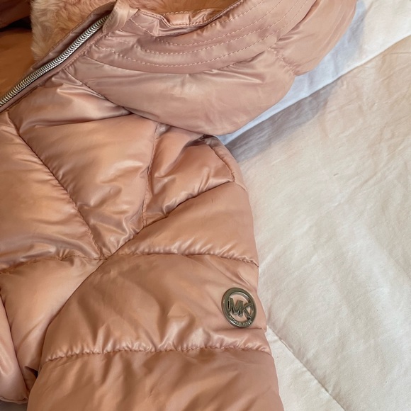 Michael Kors Toddler Puff Jacket - Picture 9 of 9